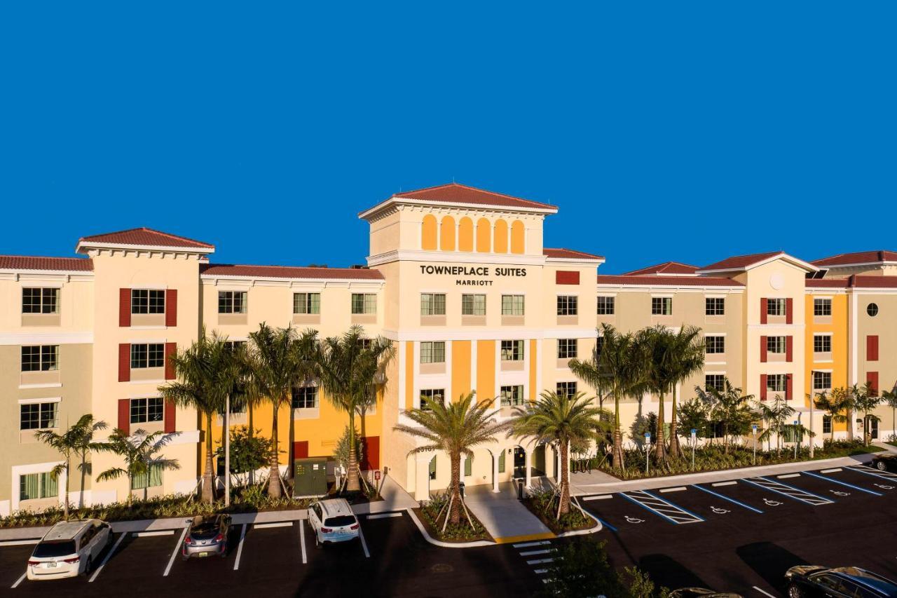 Towneplace Suites By Marriott Fort Myers Estero Exterior foto